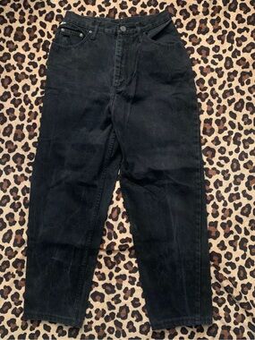 Cherokee 90s vintage straight leg denim jeans